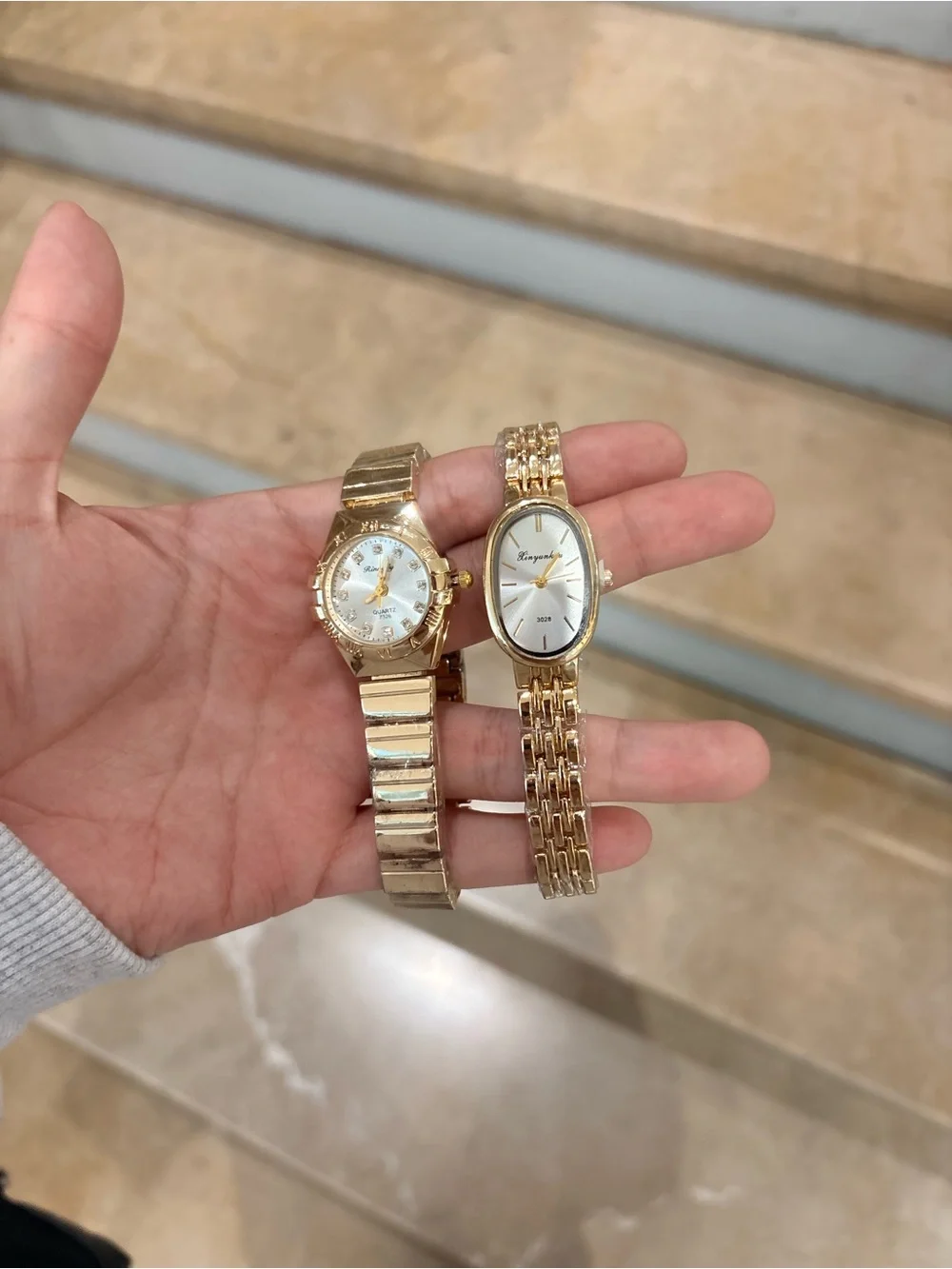 Women's Gold-Tone Bracelet Watch - Sleek Women's Timepiece